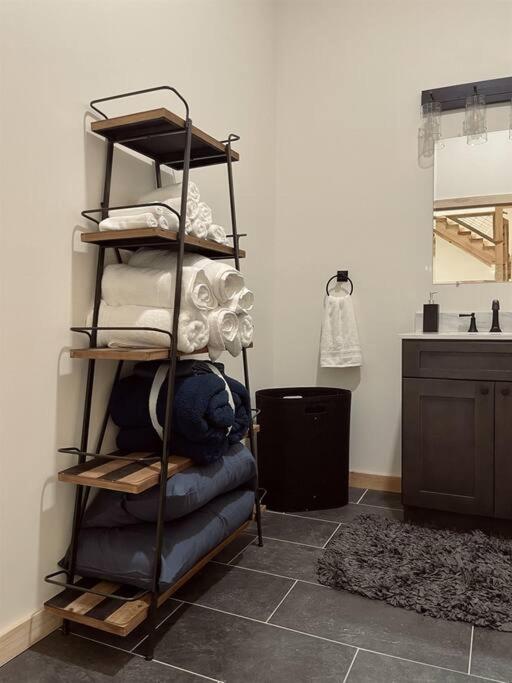 Luxe Retreat - June Sale! - Easy Drive - Xl Swim Spa - Award Winning! Sevierville Buitenkant foto